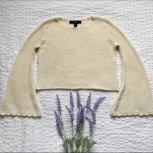 Bell-Sleeve Cropped Cream Knit Sweater - S